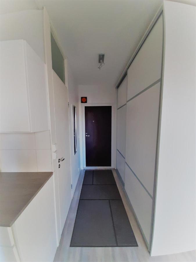 Seaside Downtown Apartment With Private Parking Helsinki Exterior photo