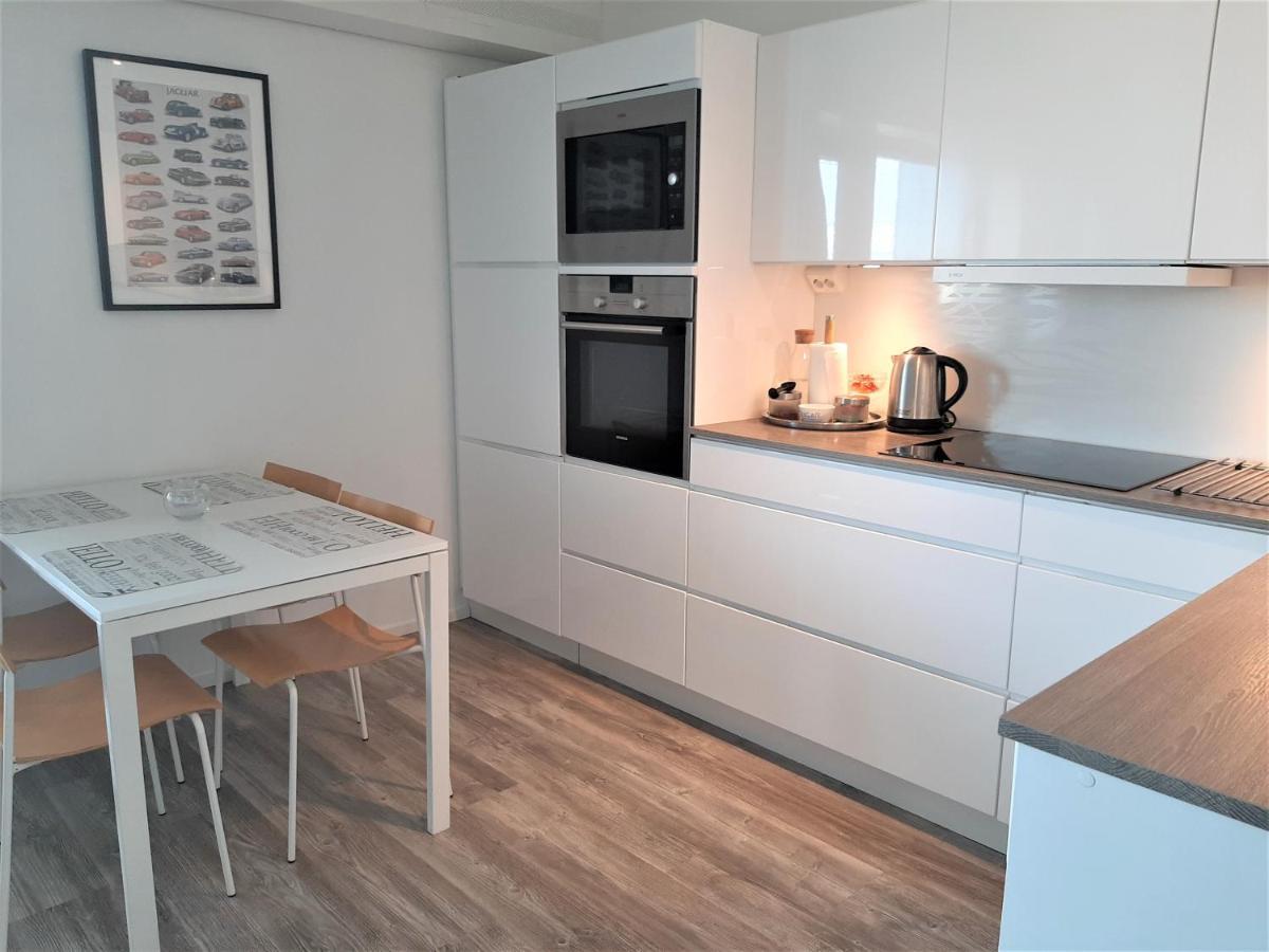Seaside Downtown Apartment With Private Parking Helsinki Exterior photo
